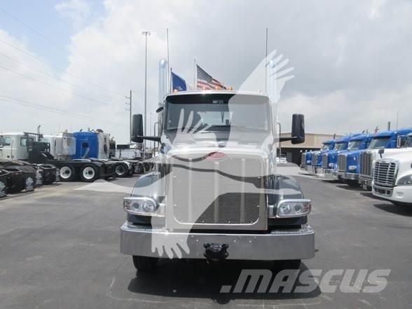Peterbilt 567 中古トラクターヘッド | トレーラーヘッド