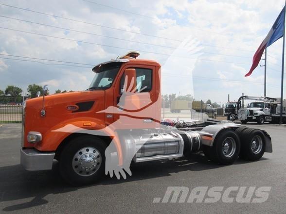 Peterbilt 567 中古トラクターヘッド | トレーラーヘッド