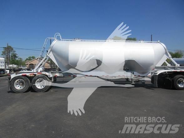 Polar 1000 GAL セミトレーラータンカー