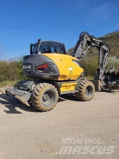 Mecalac 15MWR 特殊油圧ショベル