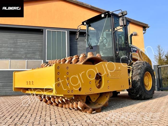 CAT CP 68 B 振動ローラ