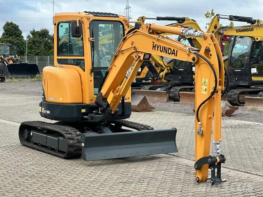 Hyundai R35Z 9A ミニ油圧ショベル 7t以下（ミニユンボ・ミニディガー）