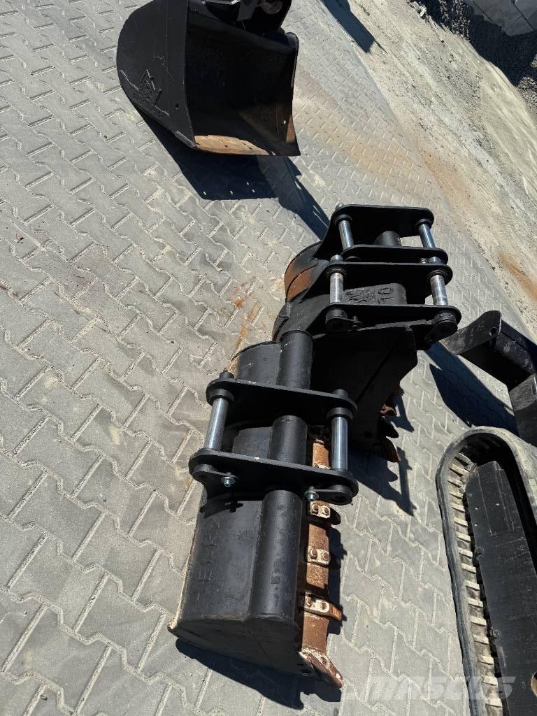 JCB 8055 RTS ミニ油圧ショベル 7t以下（ミニユンボ・ミニディガー）