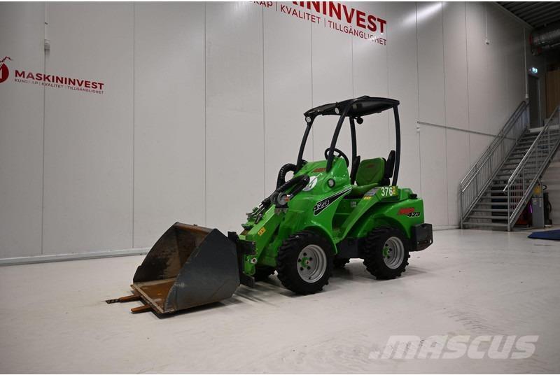 Avant 423 ホイールローダー・タイヤショベル