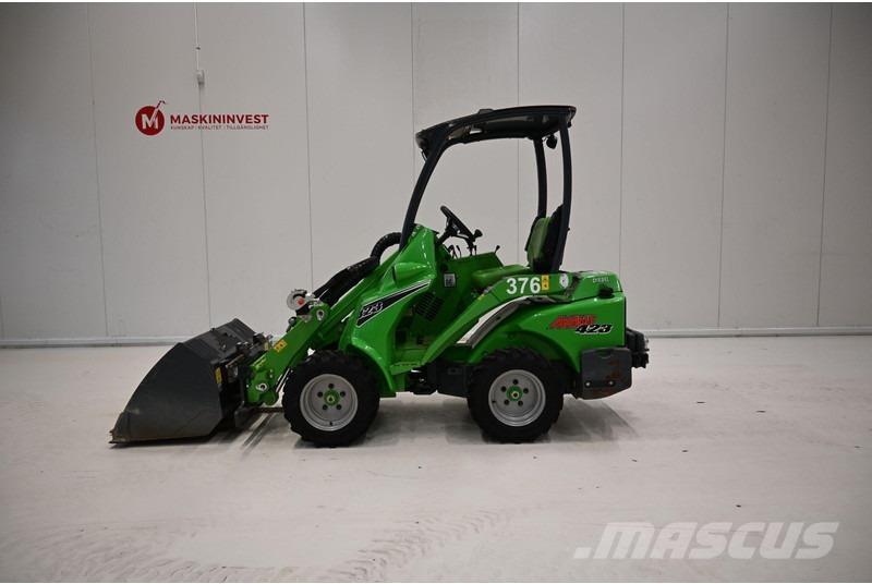 Avant 423 ホイールローダー・タイヤショベル