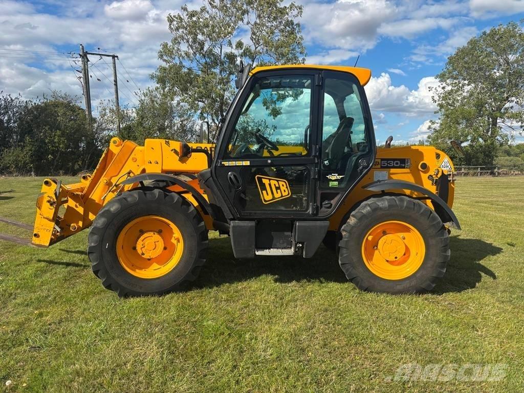 JCB 530-70 FS テレスコーピックハンドラー