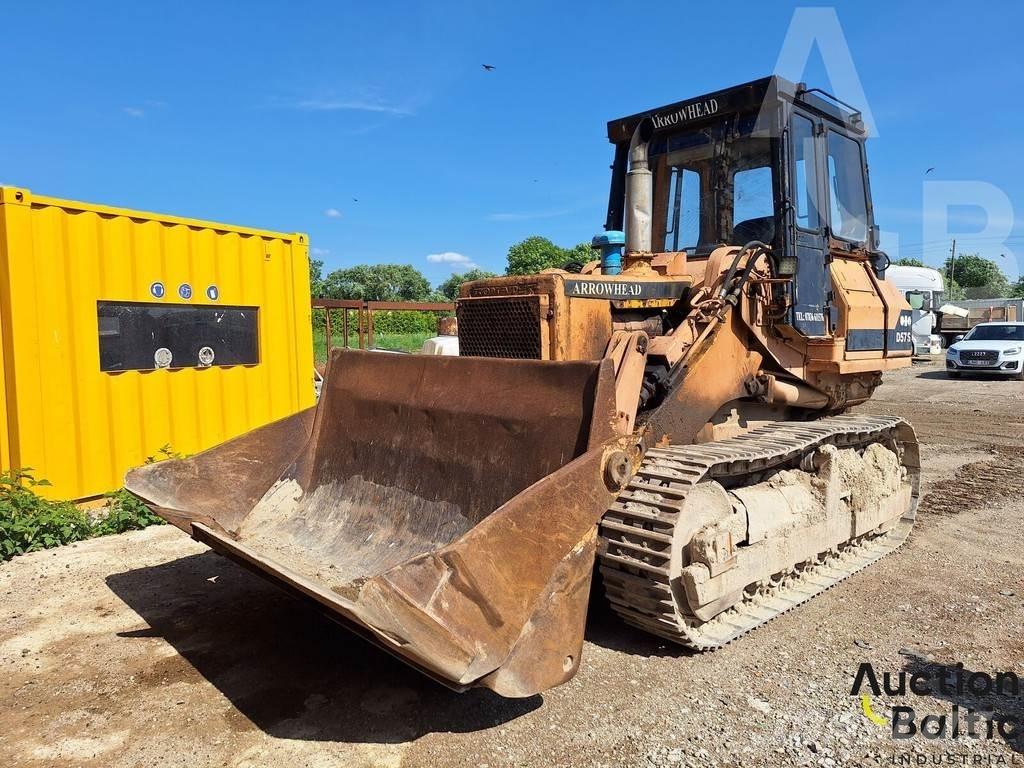 Komatsu D57S-1 クローラーローダー