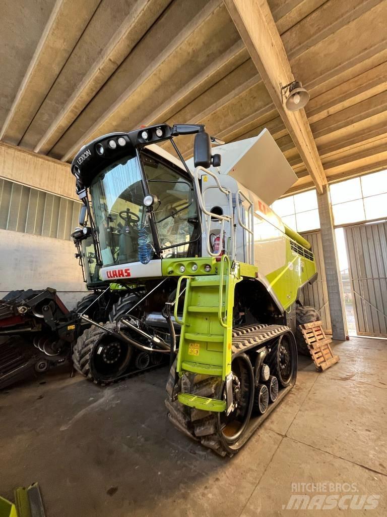 CLAAS Lexion 760 TT コンバイン