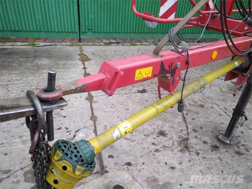 Lely Lotus 900P テッダー・テッダーレーキ