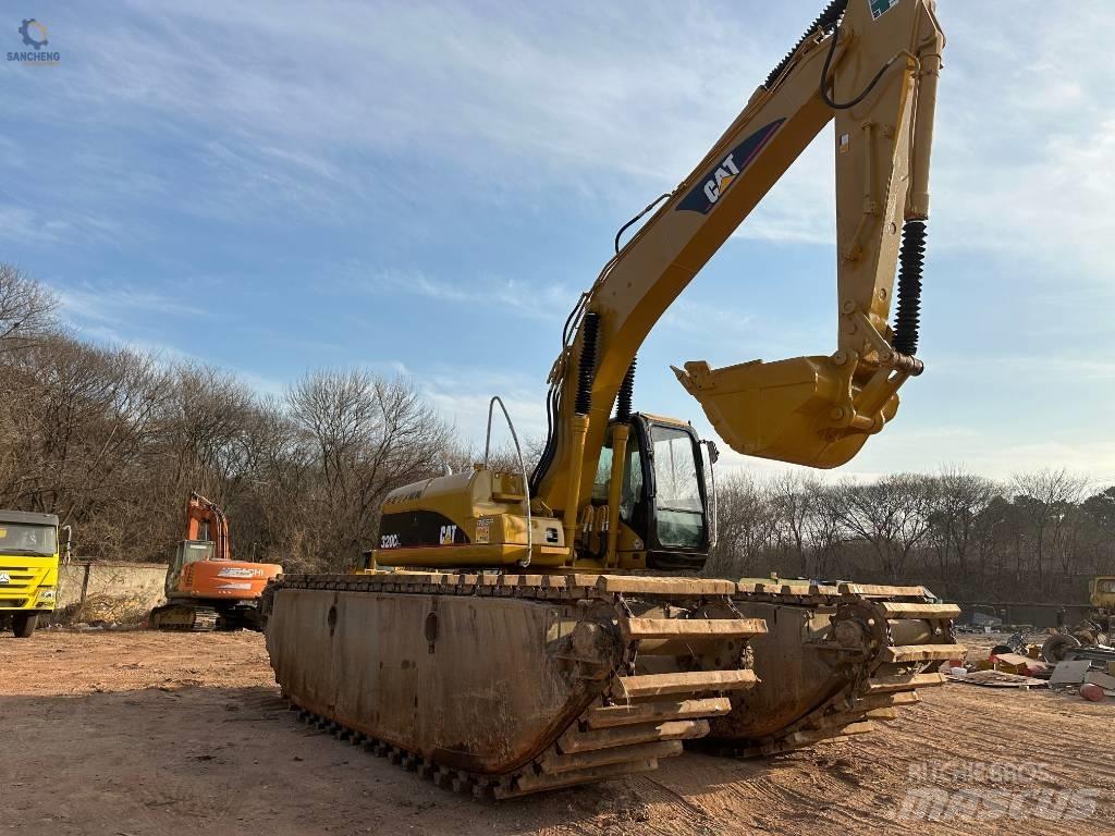 CAT 320 C L 水陸両用油圧ショベル、ユンボ