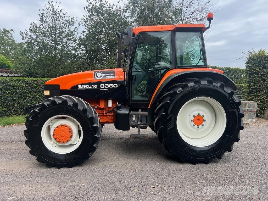 Ford 8360 DT トラクター
