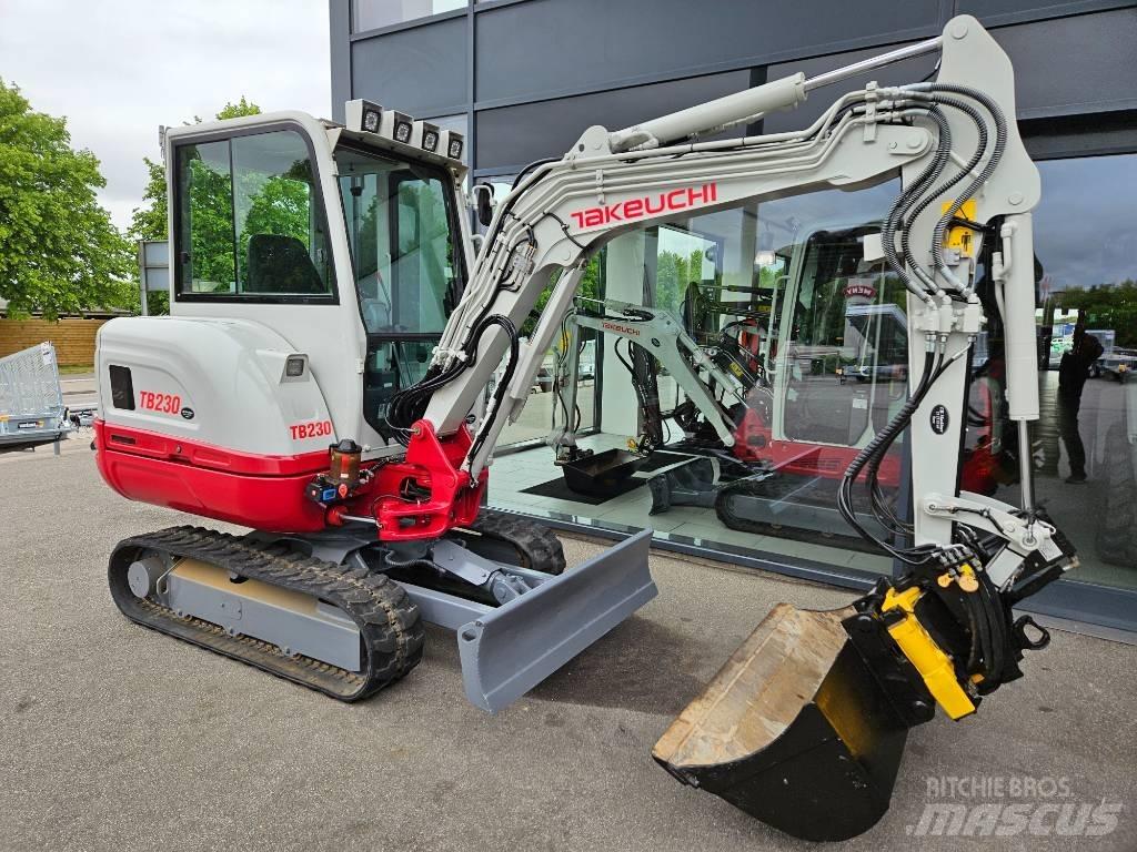 Takeuchi TB 230 ミニ油圧ショベル 7t以下（ミニユンボ・ミニディガー）