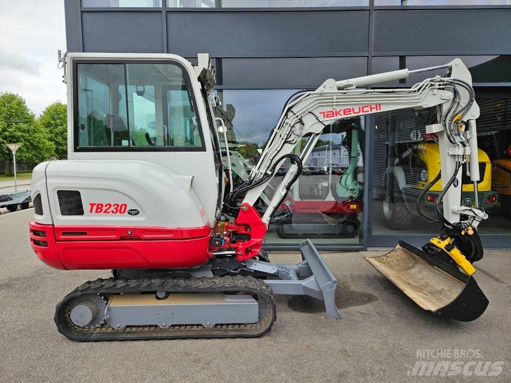 Takeuchi TB 230 ミニ油圧ショベル 7t以下（ミニユンボ・ミニディガー）