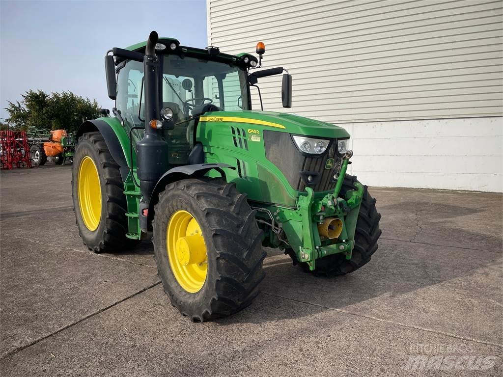 John Deere 6145R トラクター
