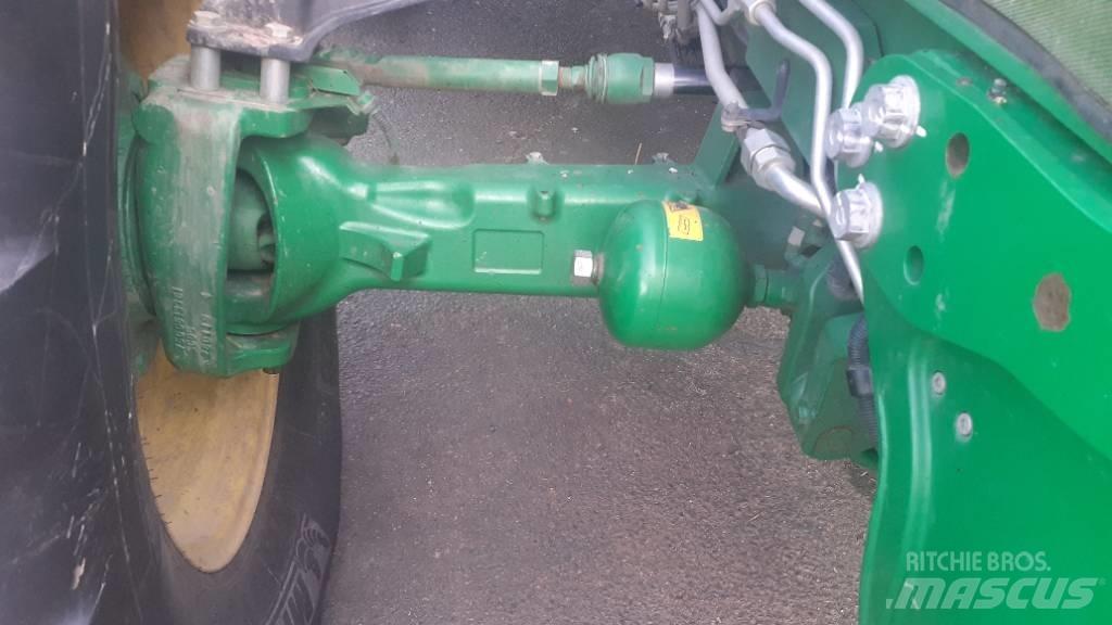 John Deere 6145 R トラクター