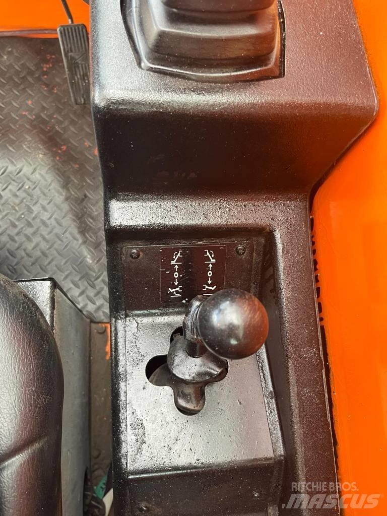 JLG G 6-42 A テレスコーピックハンドラー