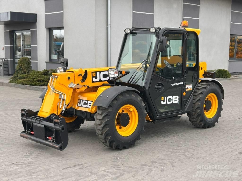 JCB 525-60 AGRI 農業用テレハンドラー