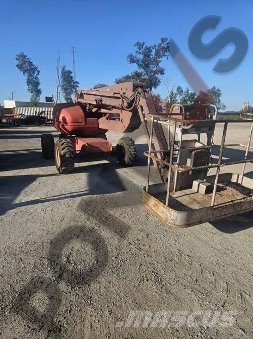 Manitou 160 ATJ ブームリフト　屈伸型