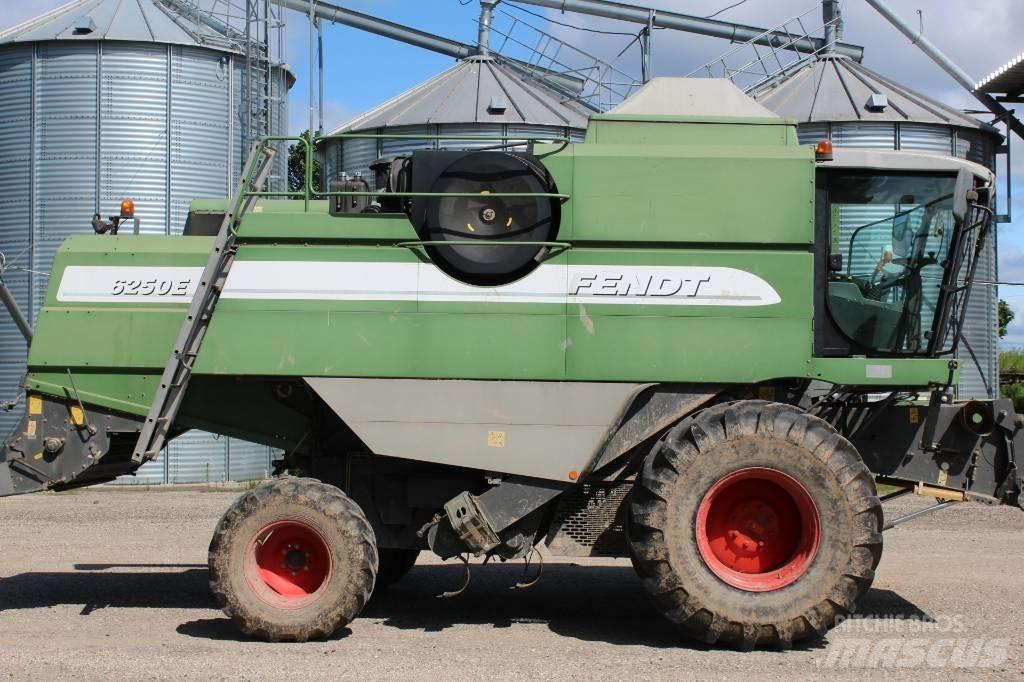 Fendt 6250 E コンバイン