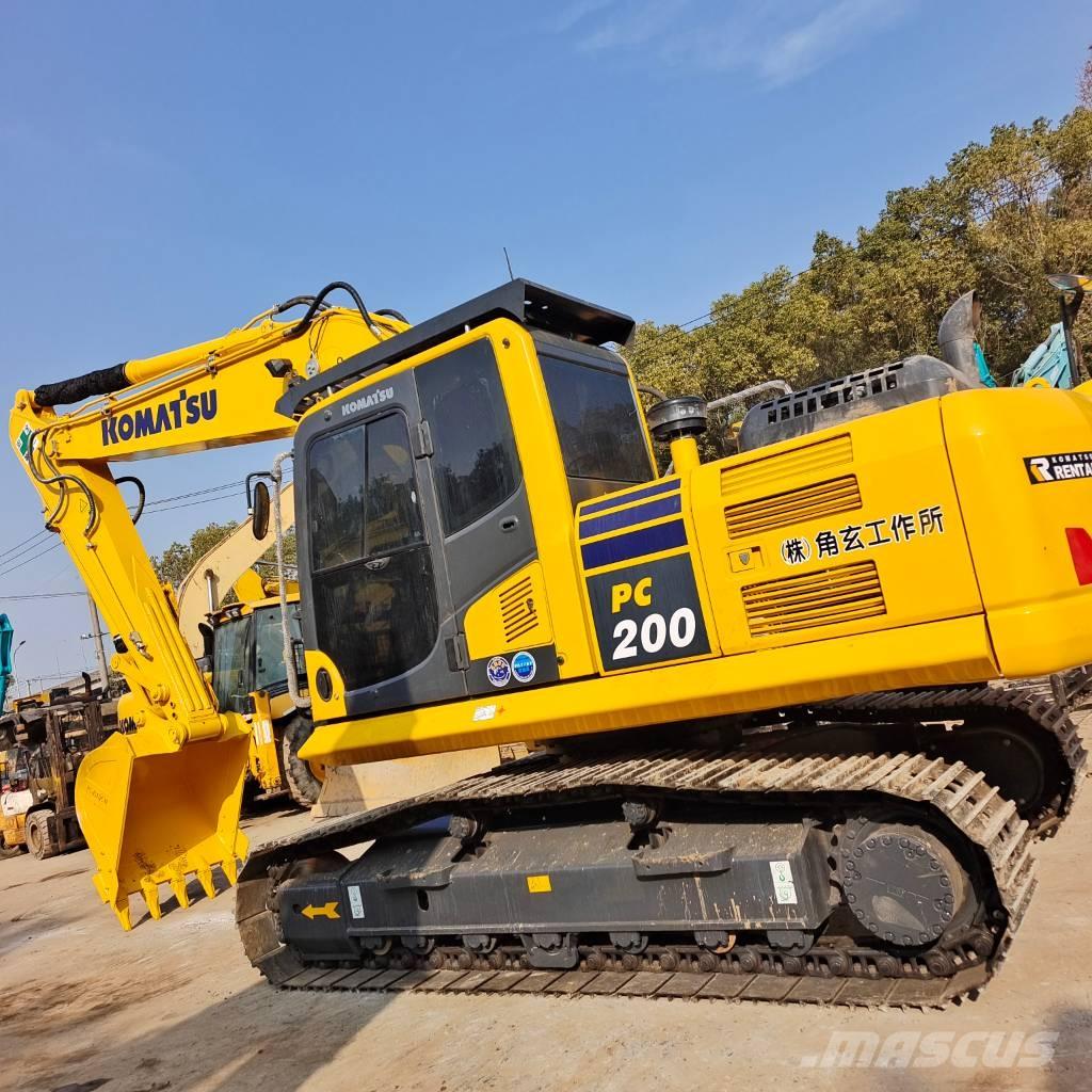 Komatsu PC 200-8 大型油圧ショベル12t以上（パワーショベル・ユンボ）