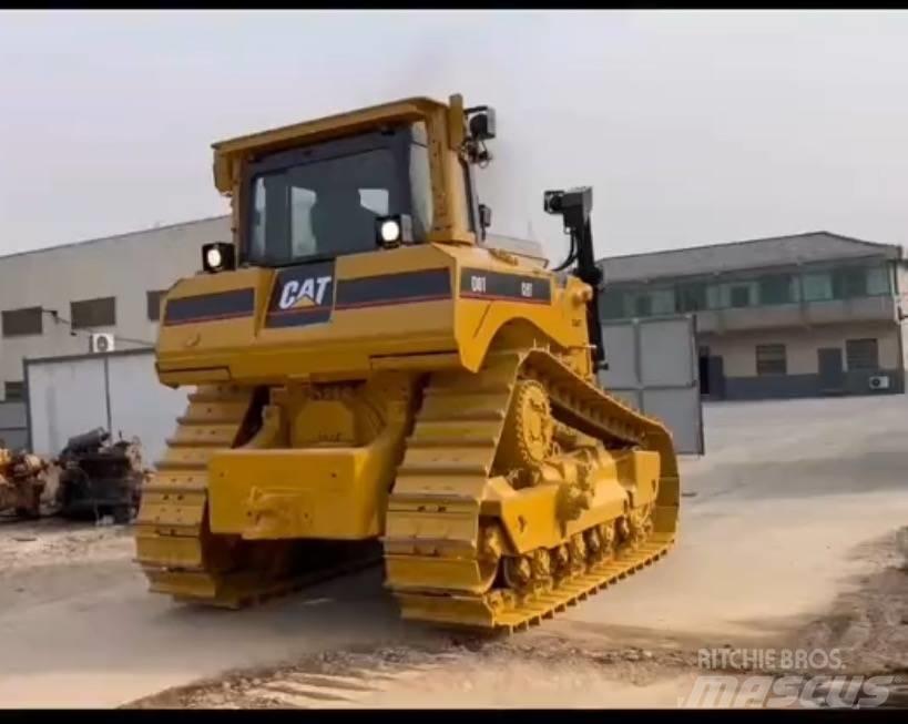 CAT D 8 T ブルドーザー