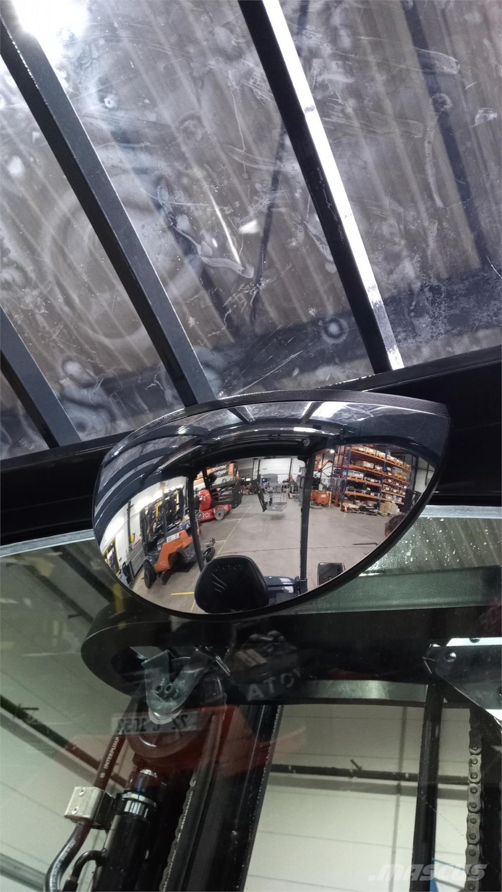 Toyota 8FBM18T バッテリーフォークリフト