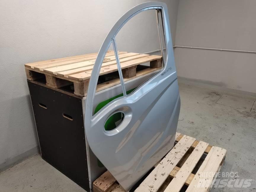 Manitou MLT 635 door キャビン及び内装