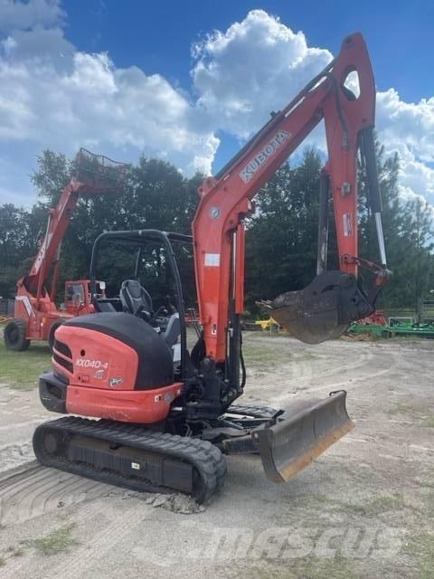 Kubota KX 040-40 大型油圧ショベル12t以上（パワーショベル・ユンボ）
