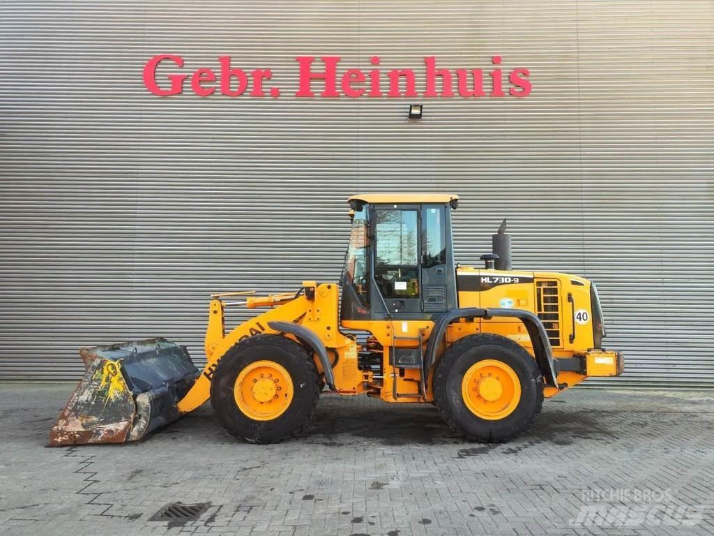 Hyundai HL 730-9 ホイールローダー・タイヤショベル