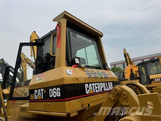 CAT D 6 G ブルドーザー