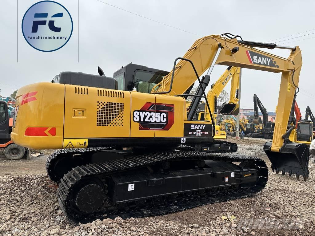 Sany 235C 大型油圧ショベル12t以上（パワーショベル・ユンボ）