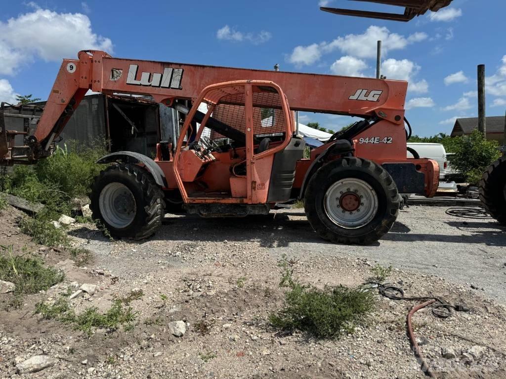 JLG 944 E-42 テレスコーピックハンドラー