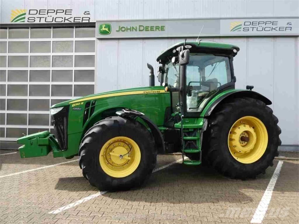 John Deere 8310R トラクター