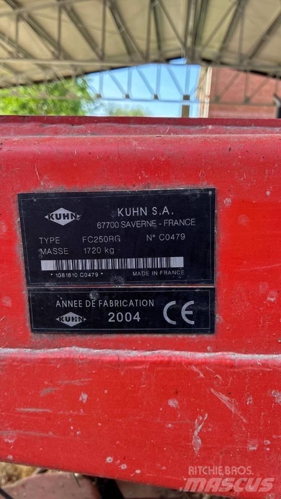 Kuhn FC 250 R G モアーコンディショナー