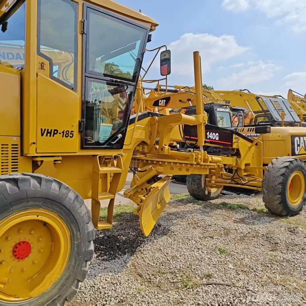 CAT 140 モーターグレーダー