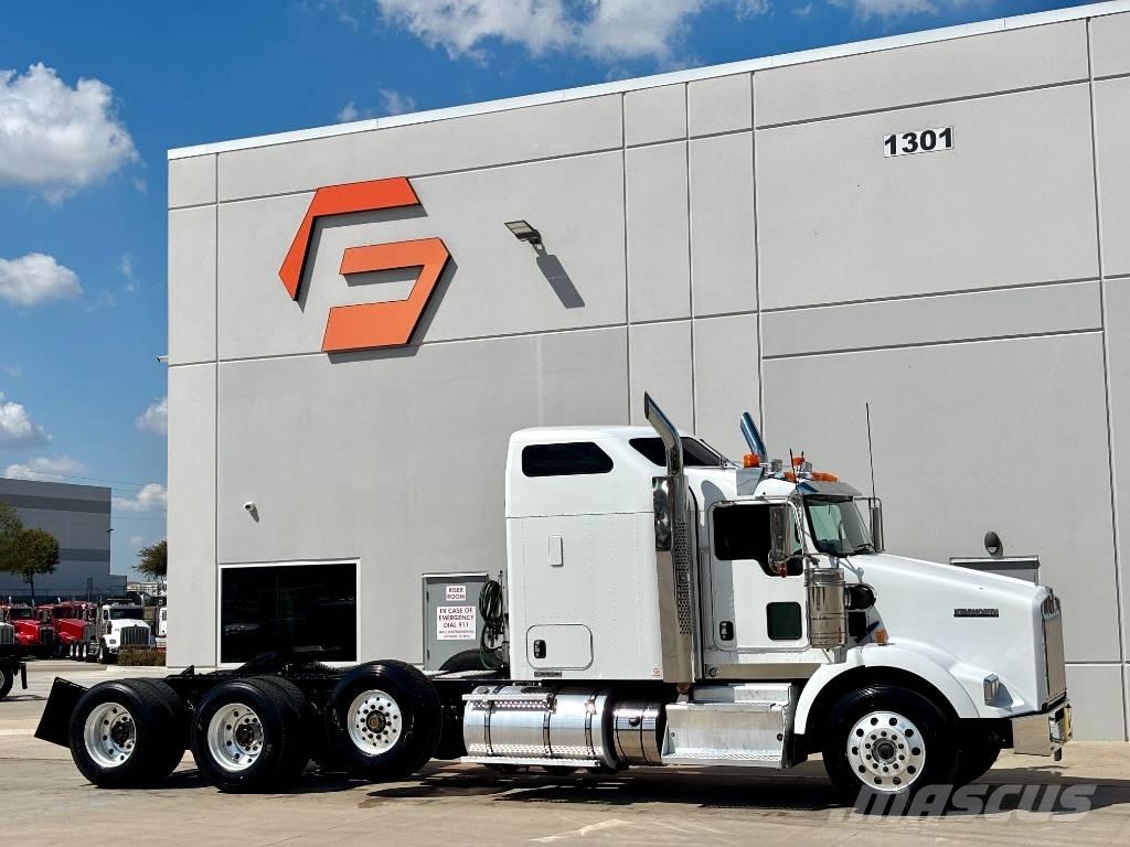 Kenworth T 800 中古トラクターヘッド | トレーラーヘッド