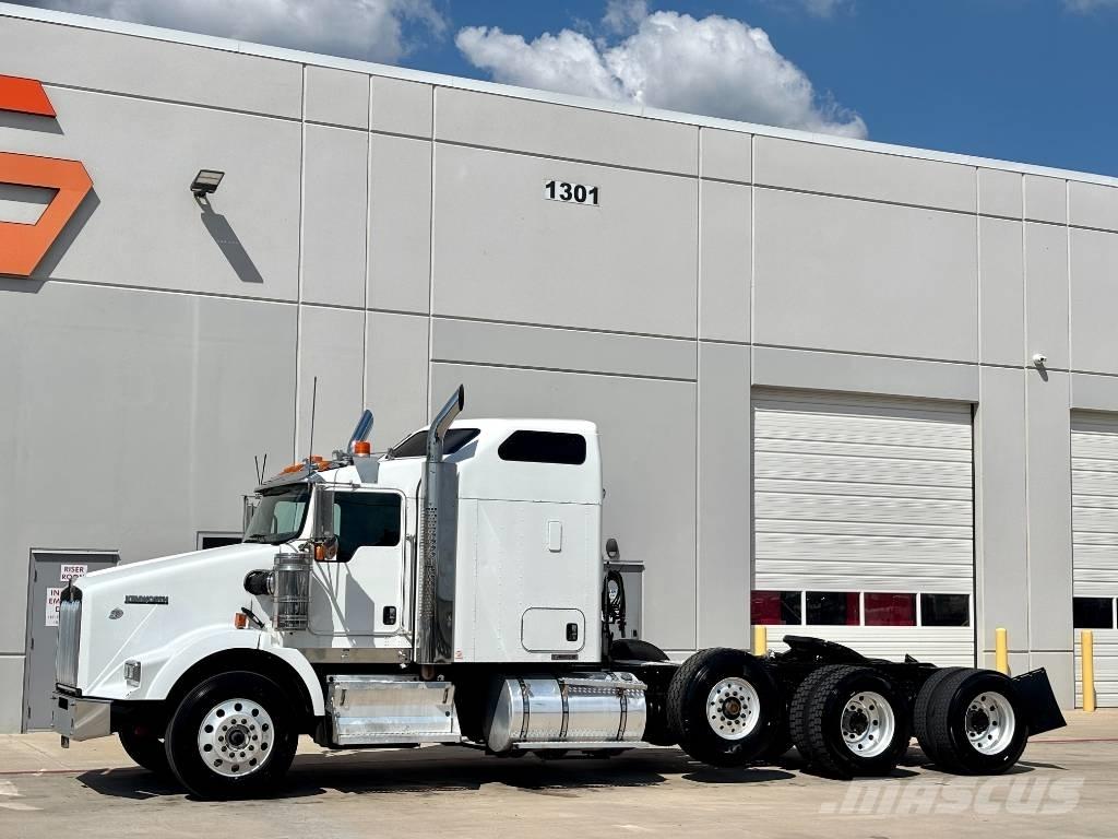 Kenworth T 800 中古トラクターヘッド | トレーラーヘッド