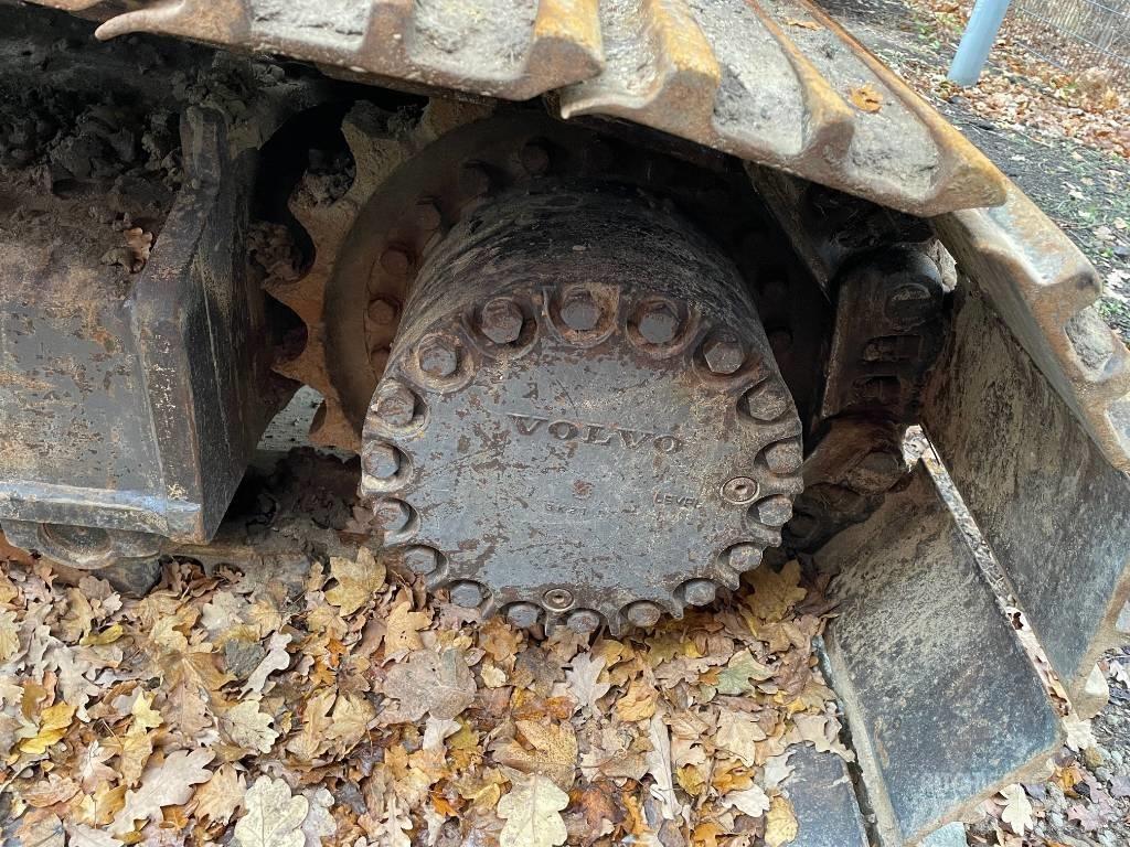 Volvo EC 300 D L 大型油圧ショベル12t以上（パワーショベル・ユンボ）