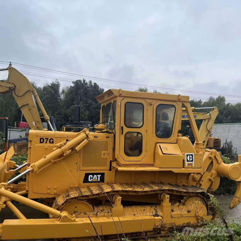 CAT D 7 G ブルドーザー