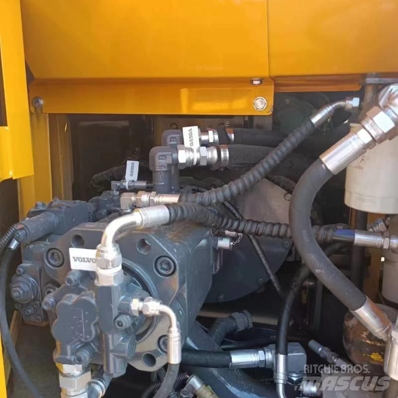 Volvo EC 140 大型油圧ショベル12t以上（パワーショベル・ユンボ）