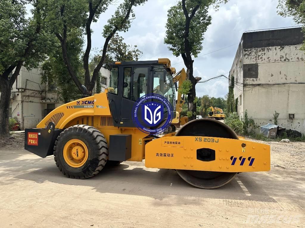 XCMG XS 203 J 振動ローラ