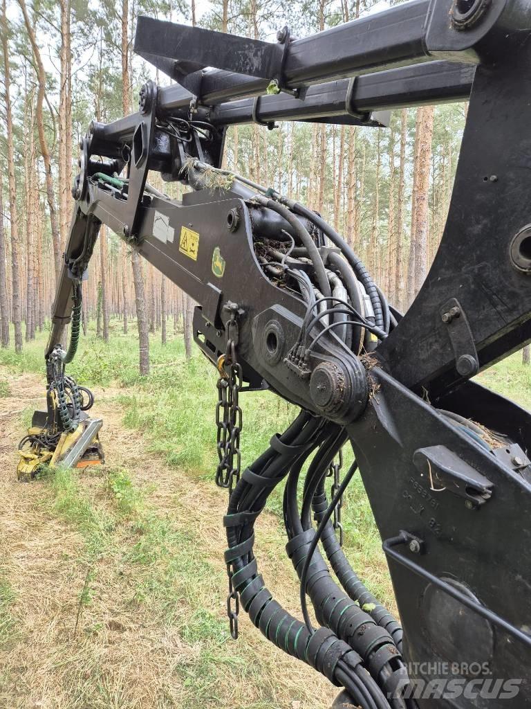 John Deere 1270 G ハーベスター