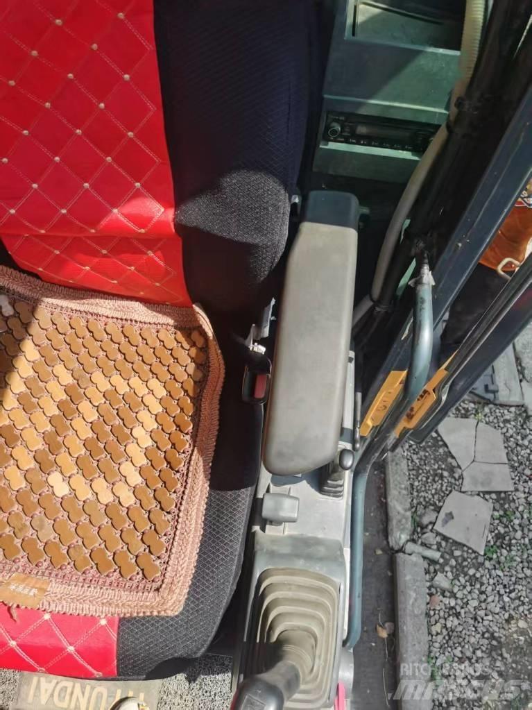 Hyundi 210w-9 ホイール式油圧ショベル（パワーショベル・ユンボ・バックホー）