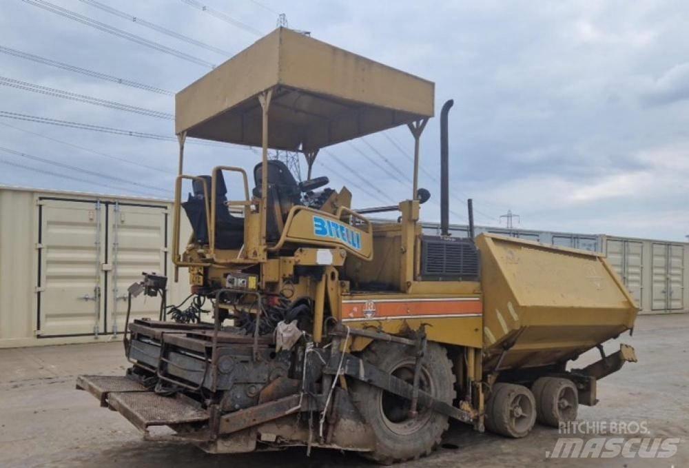 Bitelli BB632 アスファルトフィニッシャ