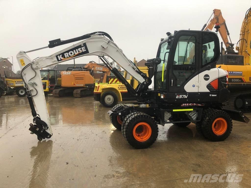 Bobcat E 57 W ホイール式油圧ショベル（パワーショベル・ユンボ・バックホー）