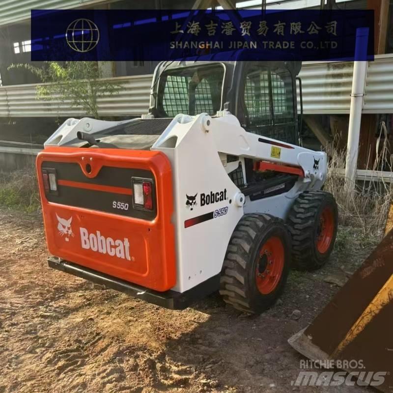 Bobcat S 550 スキッドステアローダー