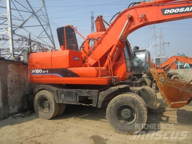 Doosan DH 150 W-7 ホイール式油圧ショベル（パワーショベル・ユンボ・バックホー）