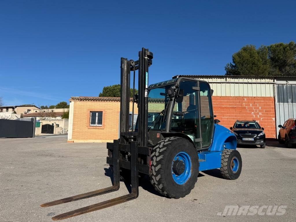 Ausa C 250 H ラフターテレントラック