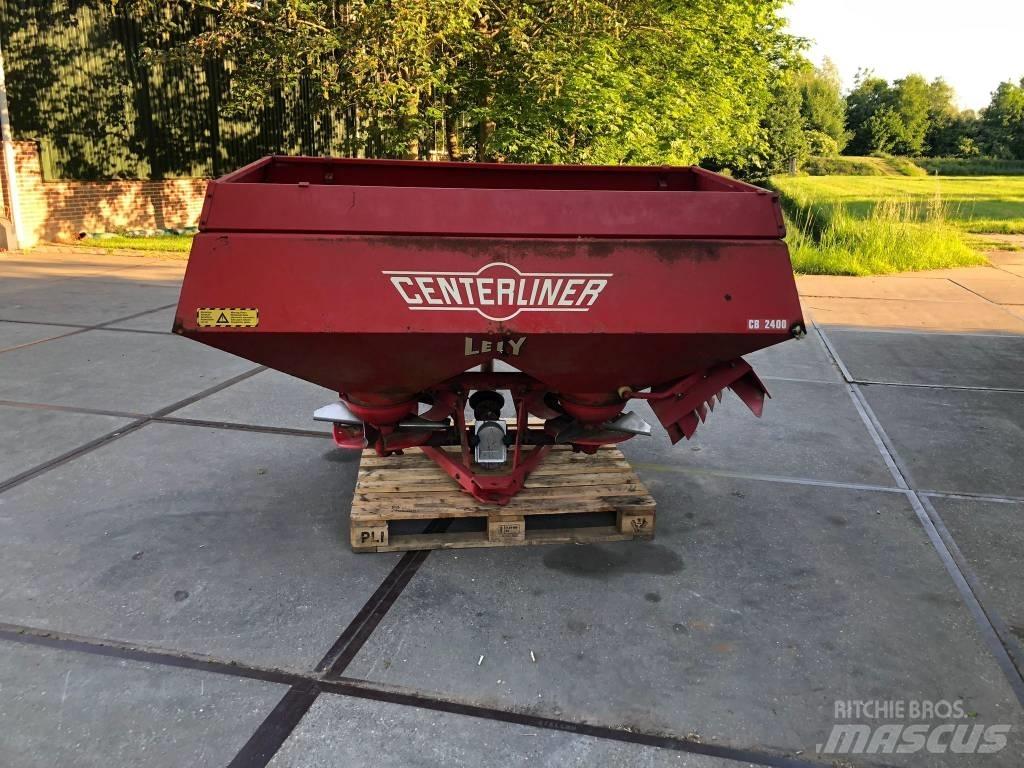 Lely Centerliner ミネラル散布機