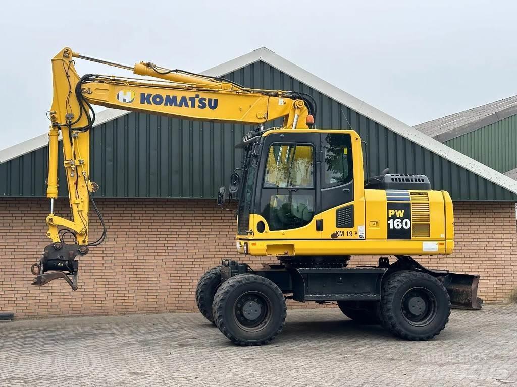 Komatsu PW160-8 ホイール式油圧ショベル（パワーショベル・ユンボ・バックホー）